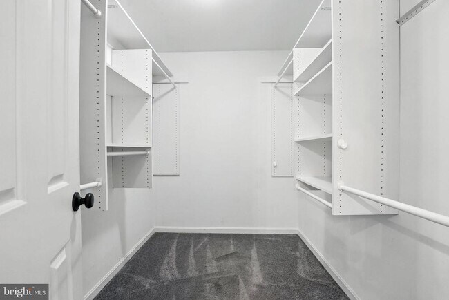 Building Photo - 11109 Ravine Dr