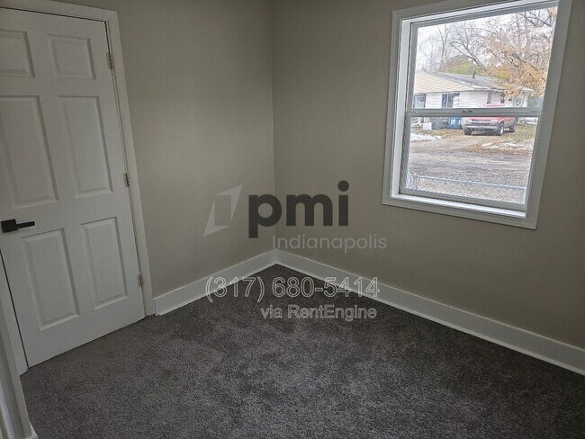 Building Photo - 4321 Bertha St