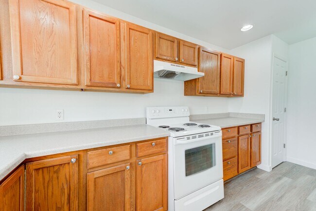 Building Photo - 3 Bed 2 Bath Unit Available in Bozeman!