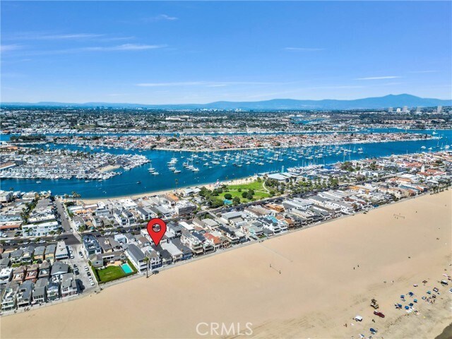 Building Photo - 1816 W Oceanfront