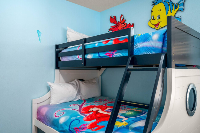 Building Photo - 1626 Lima Ave