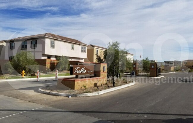 Building Photo - 17221 N 9th Pl