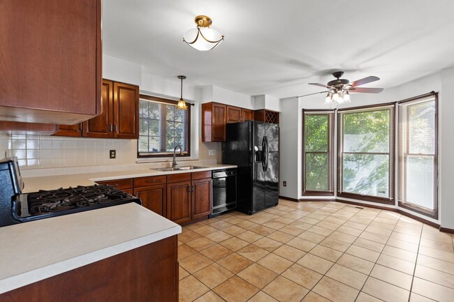 Building Photo - 3815 Melstone Ct