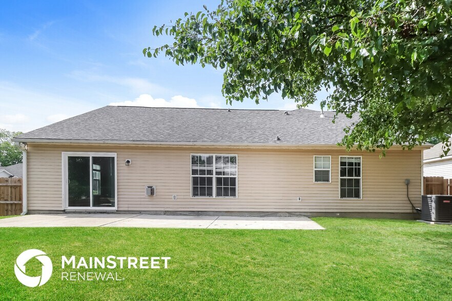 Building Photo - 3302 Covelo Ct