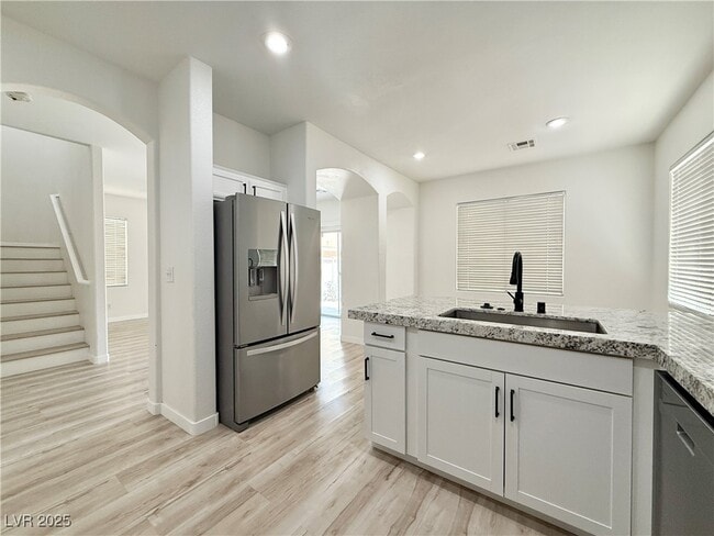 Building Photo - 7976 Cook Islands Ct