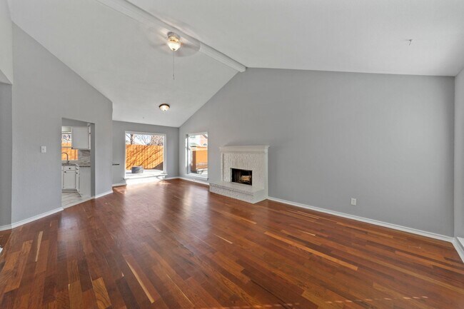 Building Photo - 128 Overbrook Dr