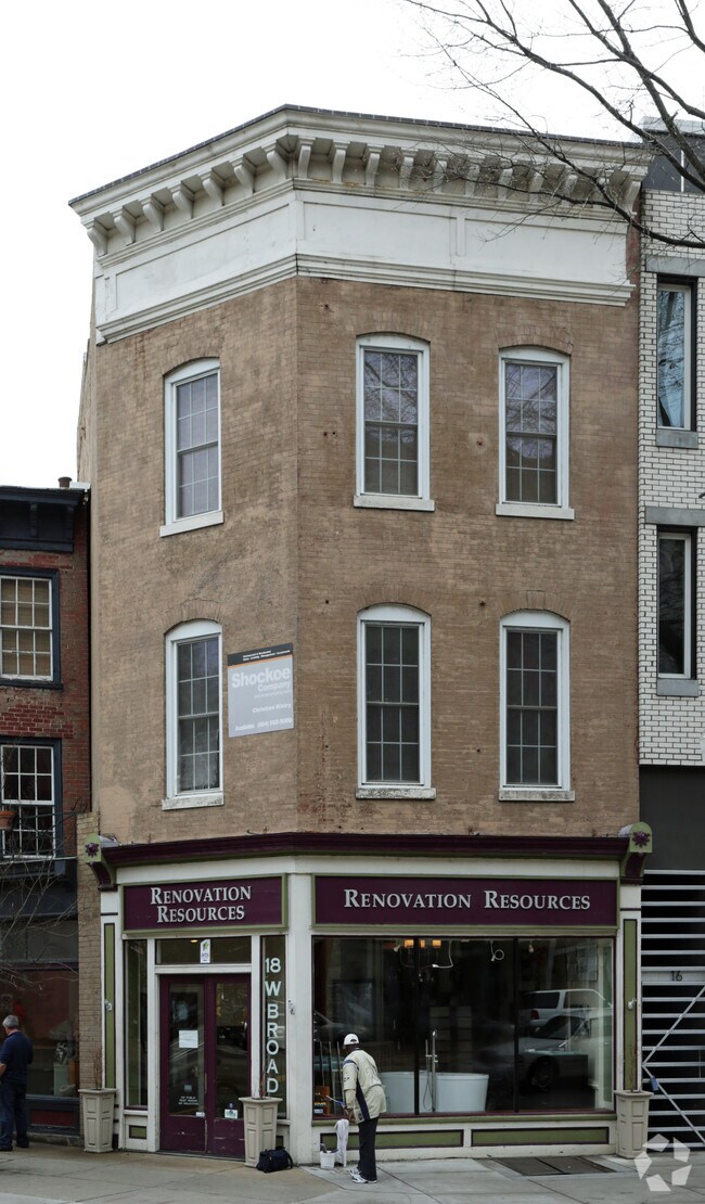 Building Photo - 18 W Broad St