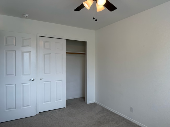 Building Photo - 8103 Waterfowl Ave