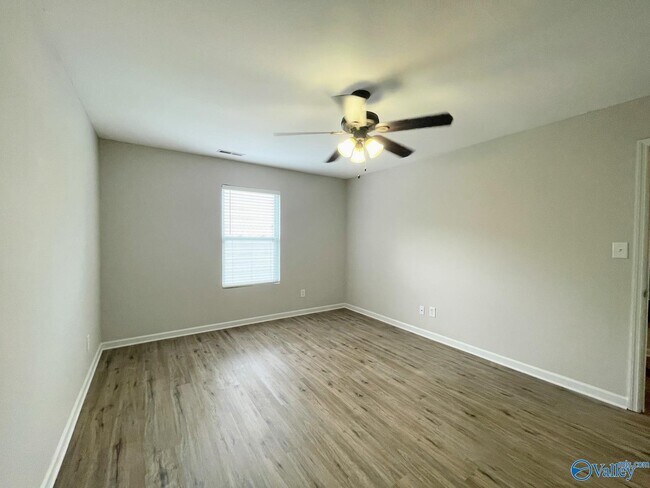 Building Photo - 30003 Westfield Dr