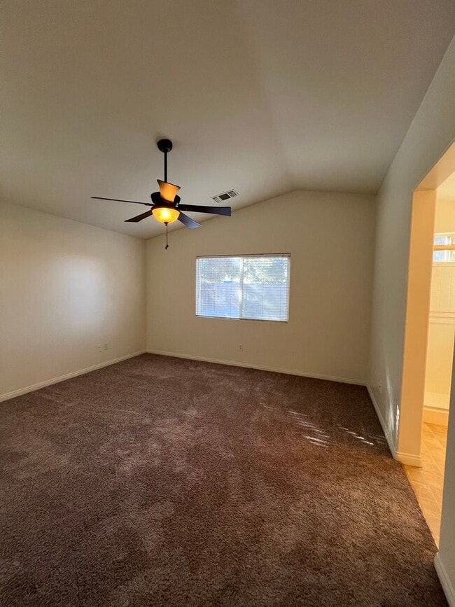 Building Photo - 6615 Silver Moon Dr