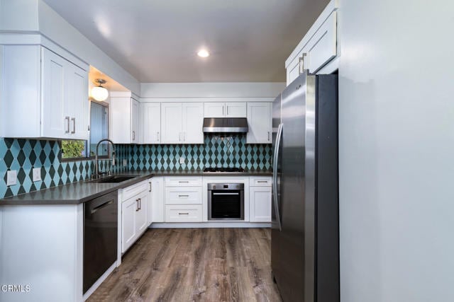 Building Photo - 681 S Orange Grove Blvd