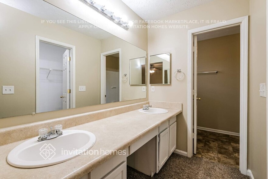 Building Photo - 4562 Hickory Forest Dr NW