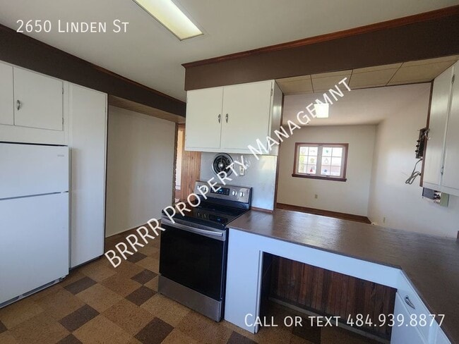 Building Photo - 2650 Linden St