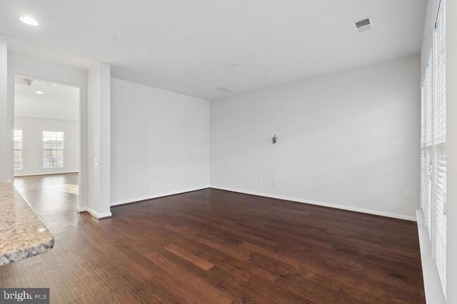 Building Photo - 20591 Geddes Terrace