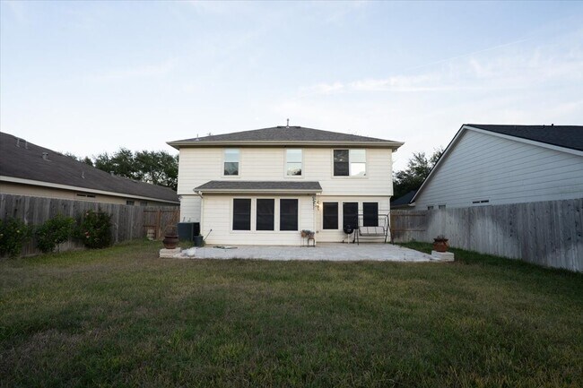 Building Photo - 15907 Kings Cypress Ln