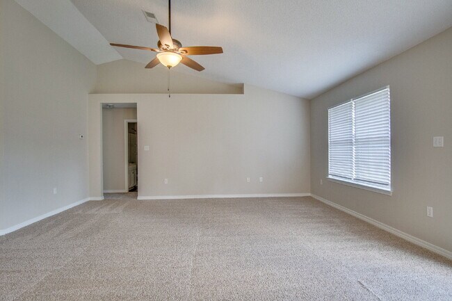 Building Photo - Holley by the Sea Home – 4 Bedrooms, Great...