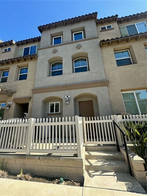 Primary Photo - 340 N Fenimore Ave