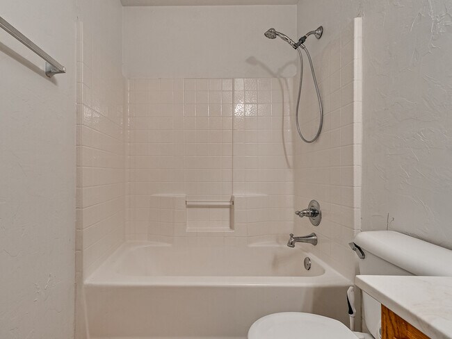 Building Photo - 4117 Green Apple Dr