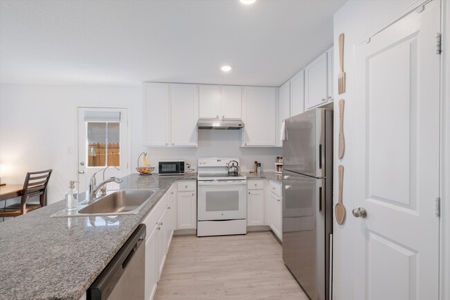 Building Photo - 6422 Magee Run