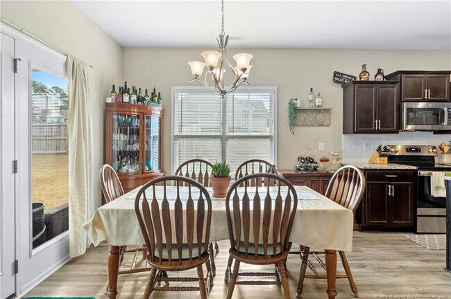 Building Photo - 50 Basswood Ct