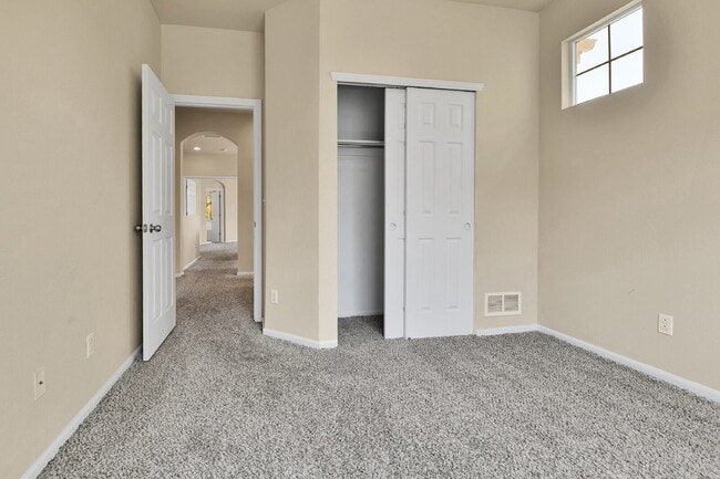 Building Photo - $2,550.00, 2, 2-bed, 2 bath in Northglenn ...