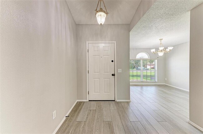 Building Photo - 11855 Dunster Ln