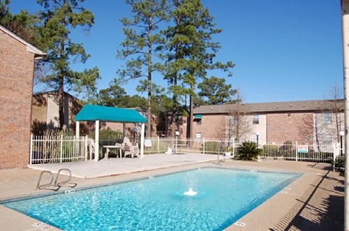 Pool - Timberwood Apartment Homes