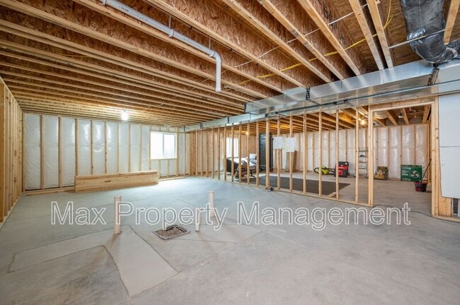 Building Photo - 2605 13th Ave SE