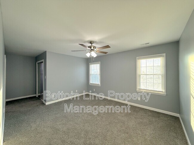 Building Photo - 13446 Cassington Ct