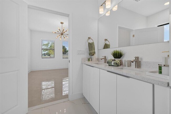 Building Photo - 6336 Chorus Dr