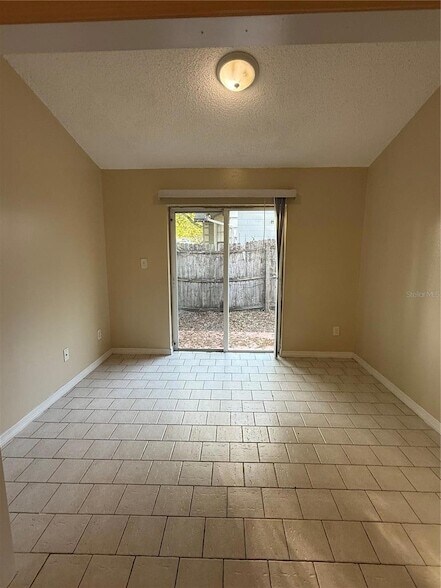 Building Photo - 776 Wolf Creek Ct