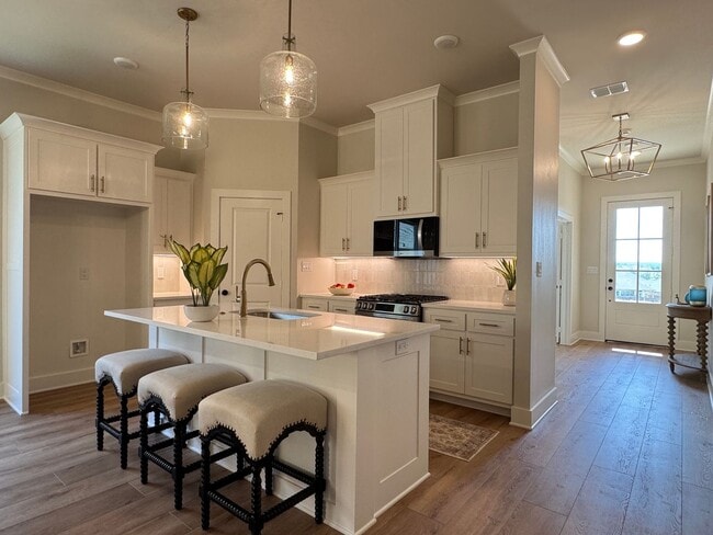 Building Photo - 9248 Villas Ct