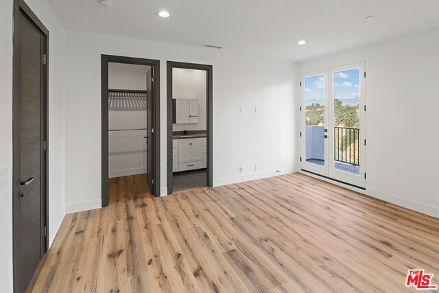 Building Photo - 3373 Coldwater Canyon Ave