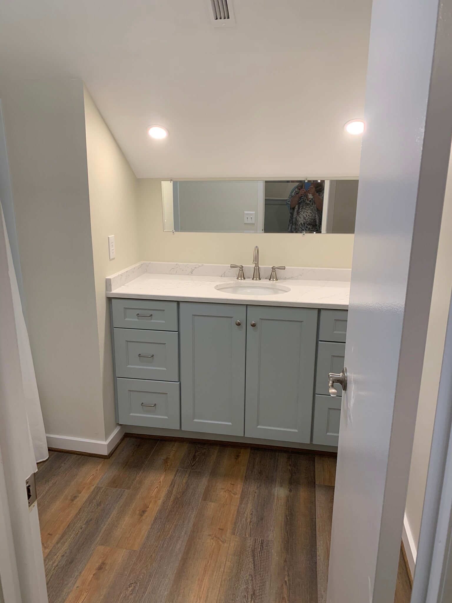 Building Photo - 152 Wintergreen Way