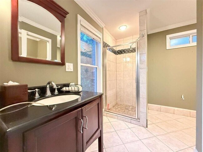 Building Photo - 8710 Mt Rushmore Dr