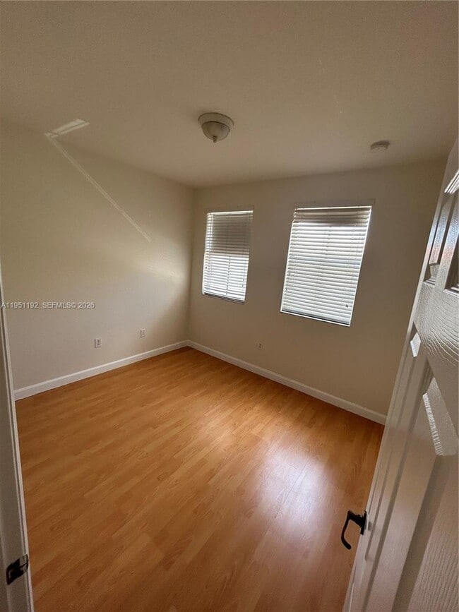 Building Photo - 7839 NW 110th Ave