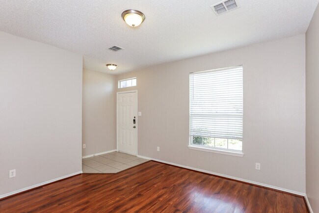 Building Photo - 4941 Winding Trail