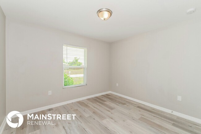 Building Photo - 611 NW 27th St