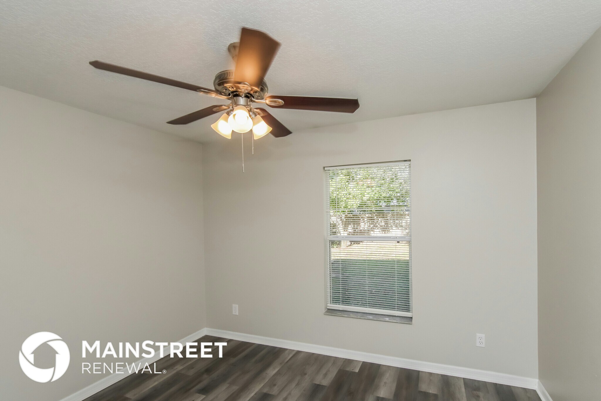 Building Photo - 2511 Palomar Ave SE