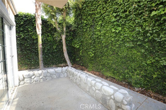 Building Photo - 10420 Bogardus Ave