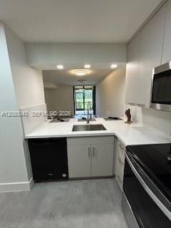 Building Photo - 15535 Miami Lakeway N