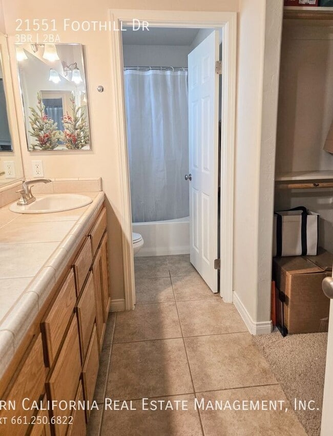 Building Photo - 21551 Foothill Dr