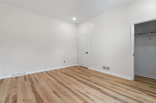 Building Photo - Fully Renovated Three Bedroom Two Bathroom Home