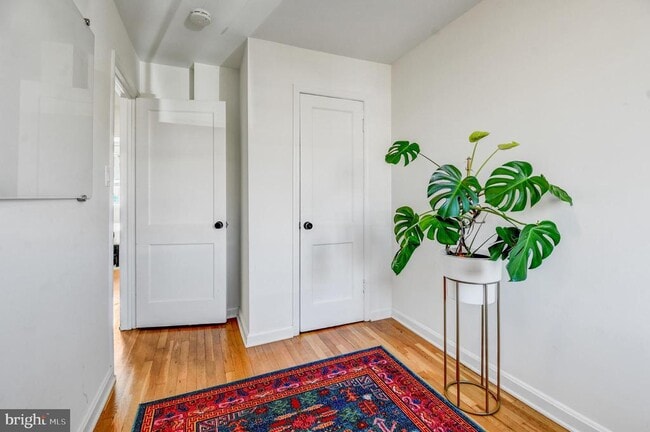 Building Photo - 1371 Adams St NE