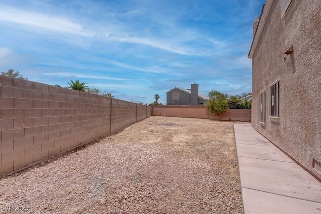 Building Photo - 2187 Eclair Cir