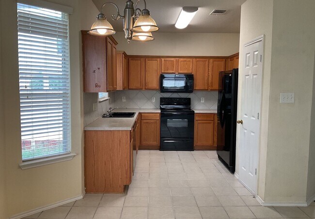Building Photo - 4302 Cessnock Dr