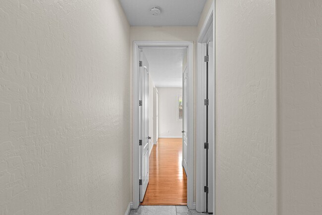 Building Photo - Beautiful West Vegas Home With Next Gen Suite