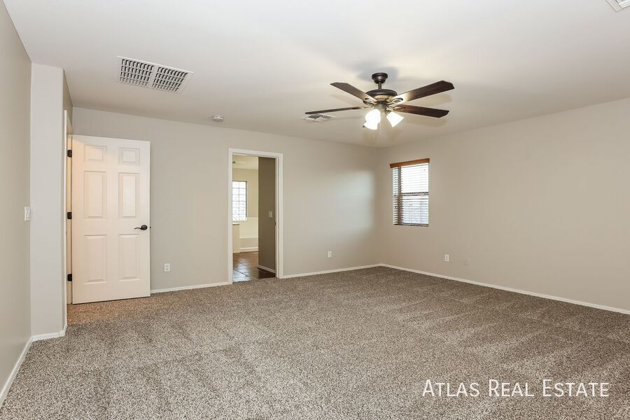 Building Photo - 2863 W Mila Way