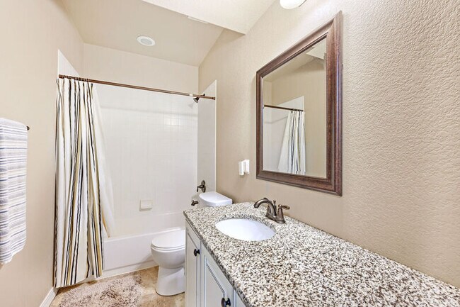 Building Photo - 6134 Rennert Dr