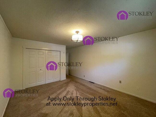 Building Photo - 149 Alegra Ln